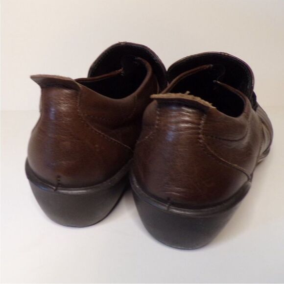 Romika Women's Brown Leather Slip On Casual Loafer Shoes. Size 40 US Size 9 - Picture 4 of 9
